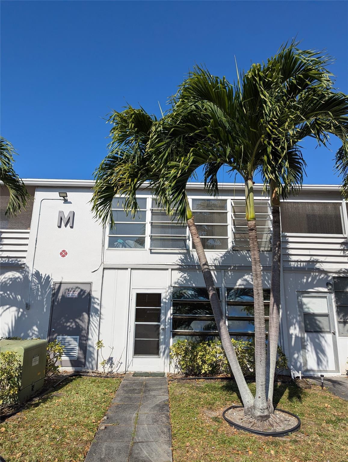 190 Oakridge M, Deerfield Beach, FL 33442 photo 21