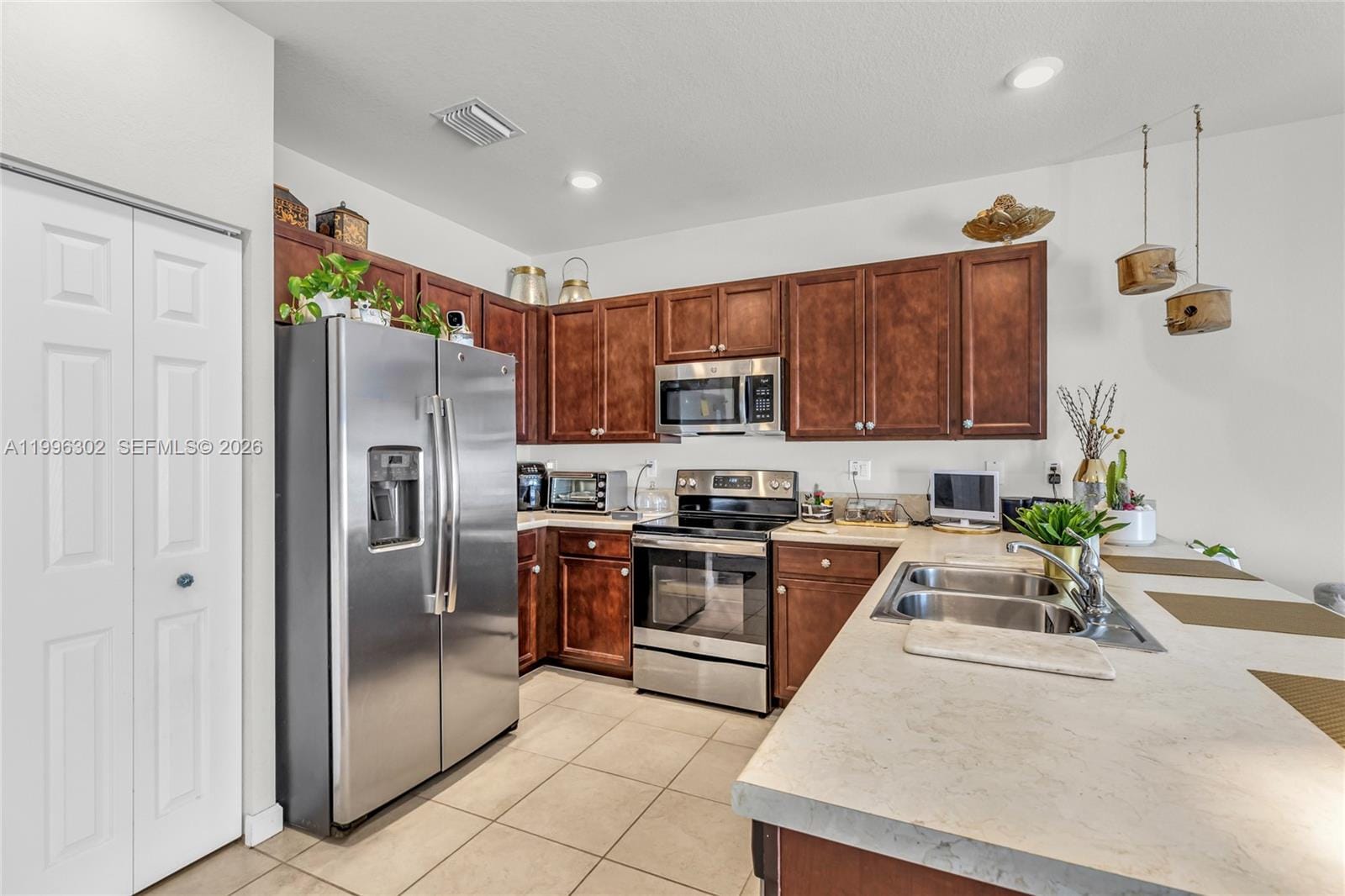 3392 W 105th Terrace — photo 10