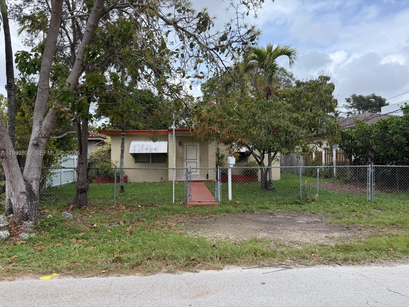 6371 SW 34th Street, Miami, FL 33155 photo 2