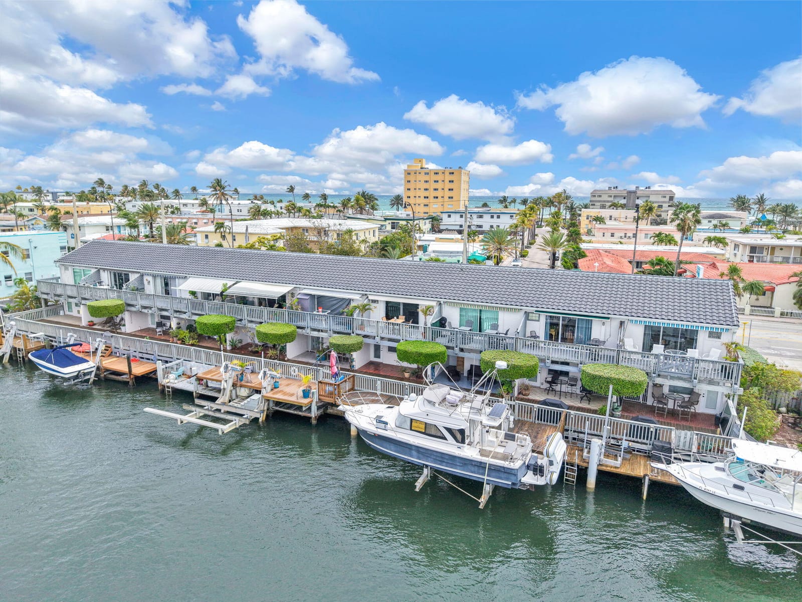 1800 N Ocean Drive 204 — photo 4