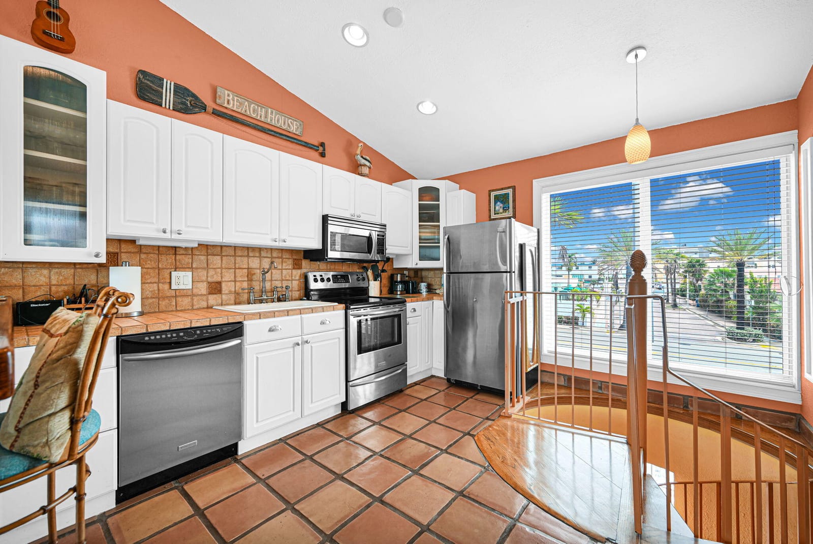 1800 N Ocean Drive 204 — photo 7