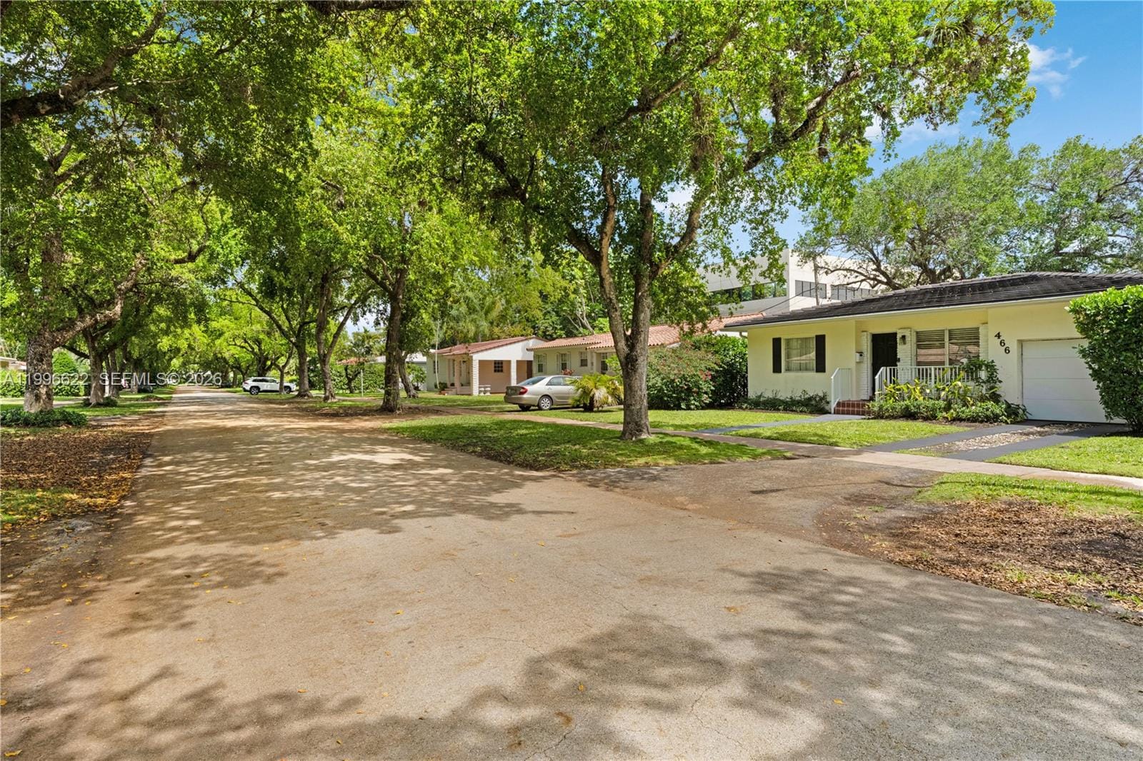 466 Loretto Avenue, Coral Gables, FL 33146 photo 13