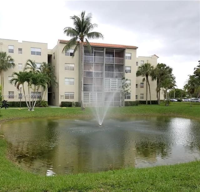 1810 SW 81st Avenue 2401, North Lauderdale, FL 33068