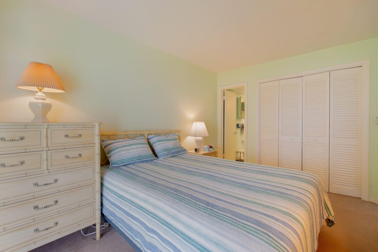 2180 Lake Osborne Drive 2, Lake Worth Beach, FL 33461 photo 16