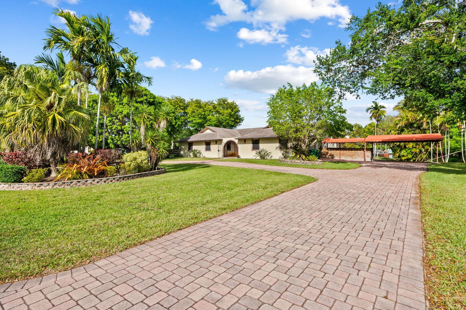 5500 SW 111th Terrace, Davie, FL 33328 photo 2