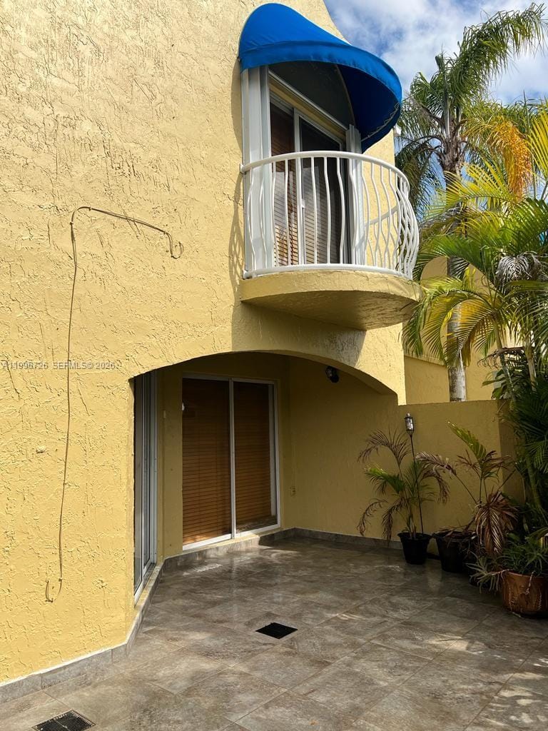 365 NW 85th Court 1206 — photo 1