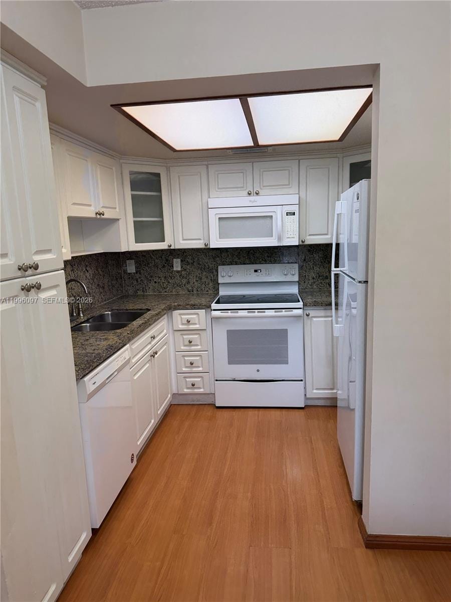 9140 SW 123rd Court 309 — photo 7