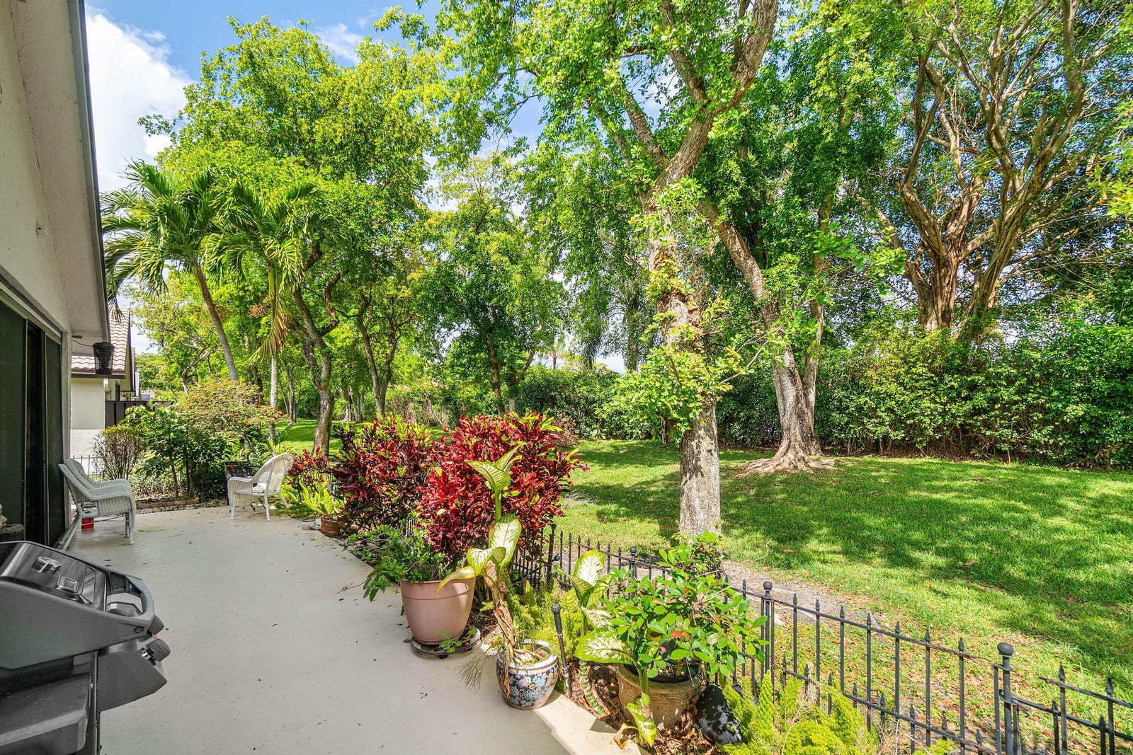 4820 Boxwood Circle, Boynton Beach, FL 33436 photo 2