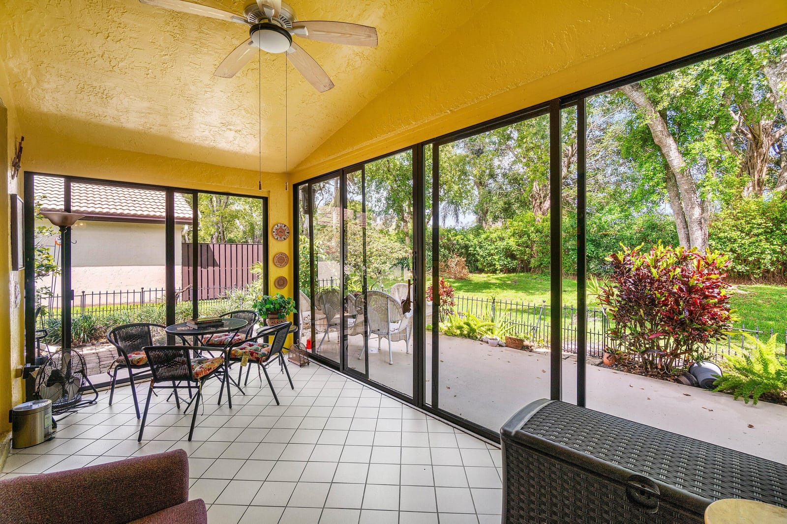 4820 Boxwood Circle, Boynton Beach, FL 33436 photo 4