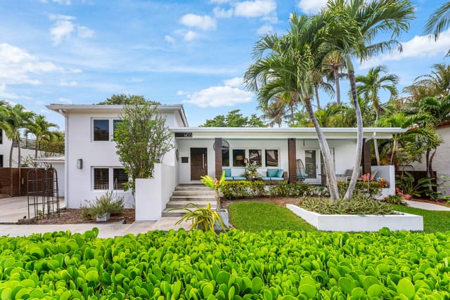 1455 NE 4th Avenue, Whisem, Boca Raton, FL