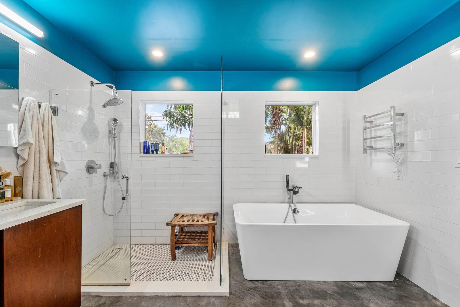 1455 NE 4th Avenue — photo 7