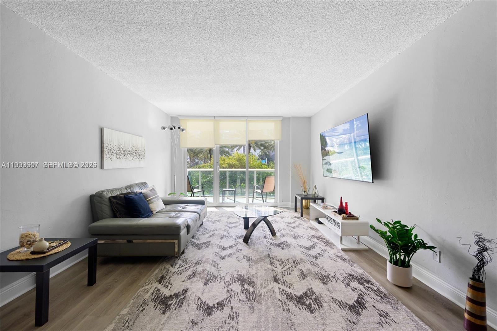 19370 Collins Avenue 225 — photo 2