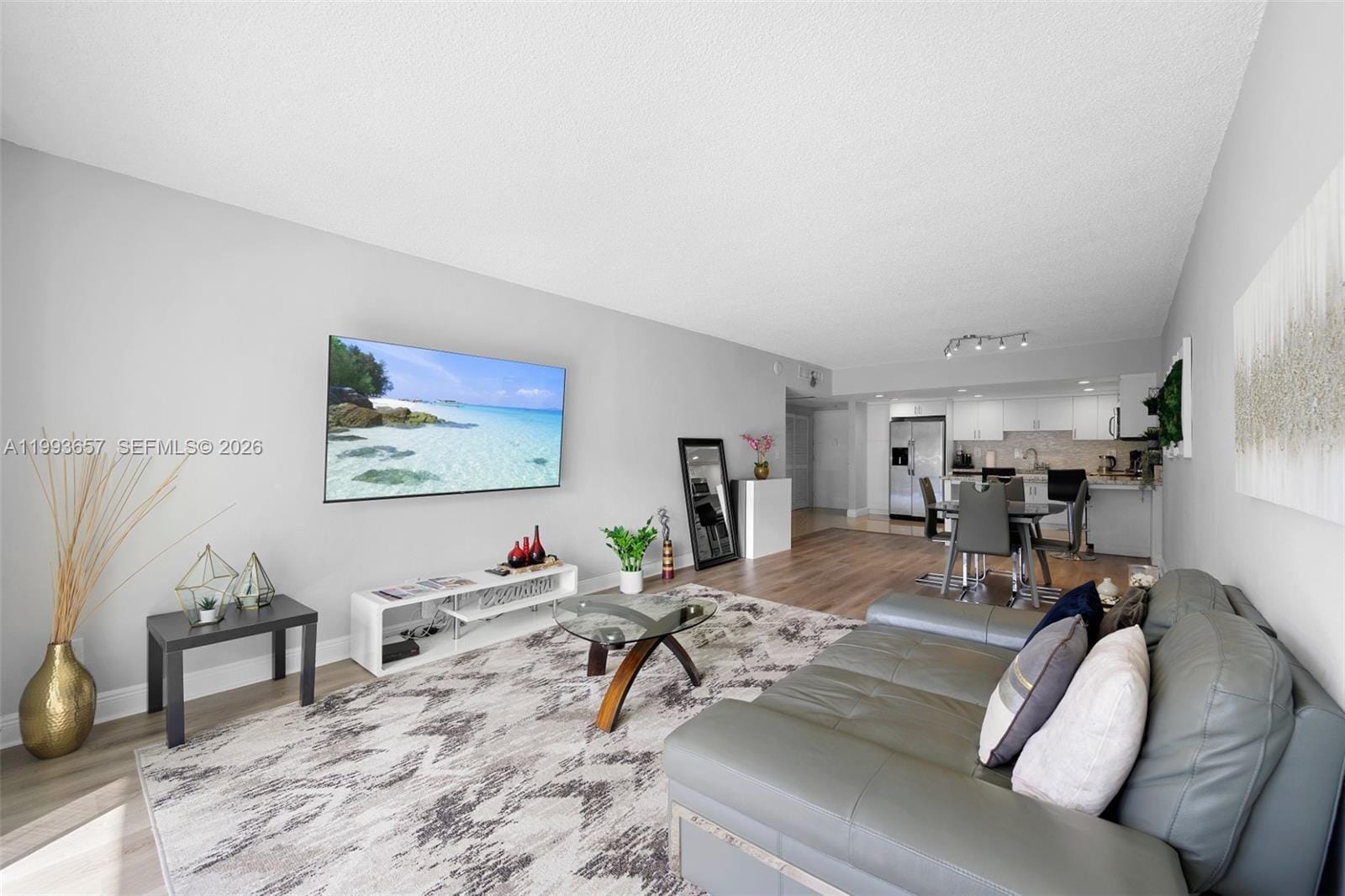 19370 Collins Avenue 225 — photo 5