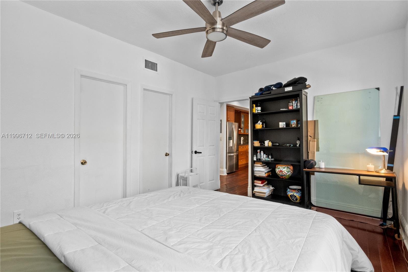1027 Pennsylvania Avenue 102 — photo 11
