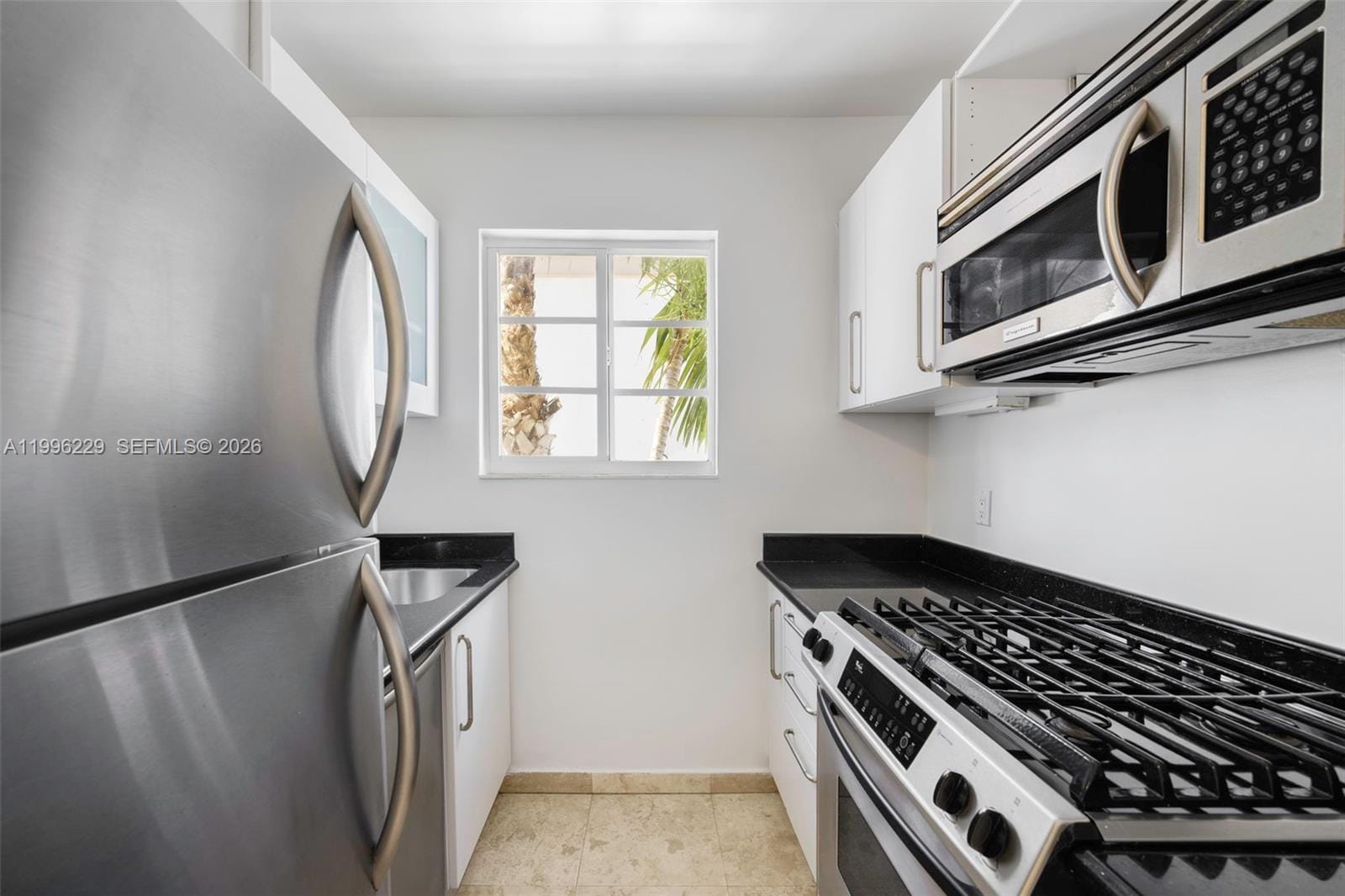 3915 N Meridian Avenue 201, Miami Beach, FL 33140 photo 24