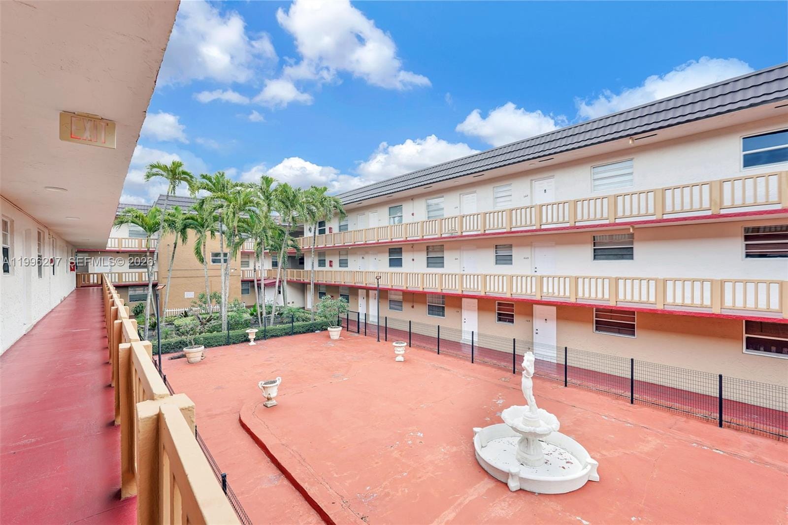 4655 Palm Avenue 205, Hialeah, FL 33012 photo 2