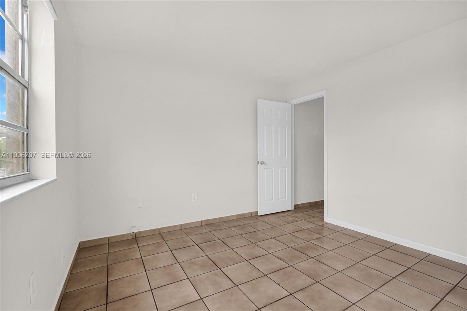 4655 Palm Avenue 205, Hialeah, FL 33012 photo 14