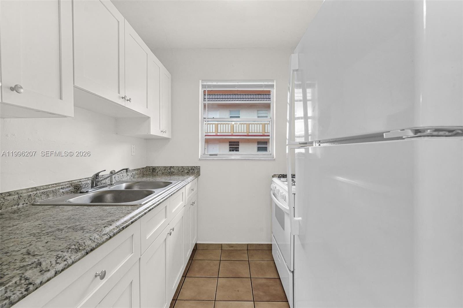 4655 Palm Avenue 205, Hialeah, FL 33012 photo 18