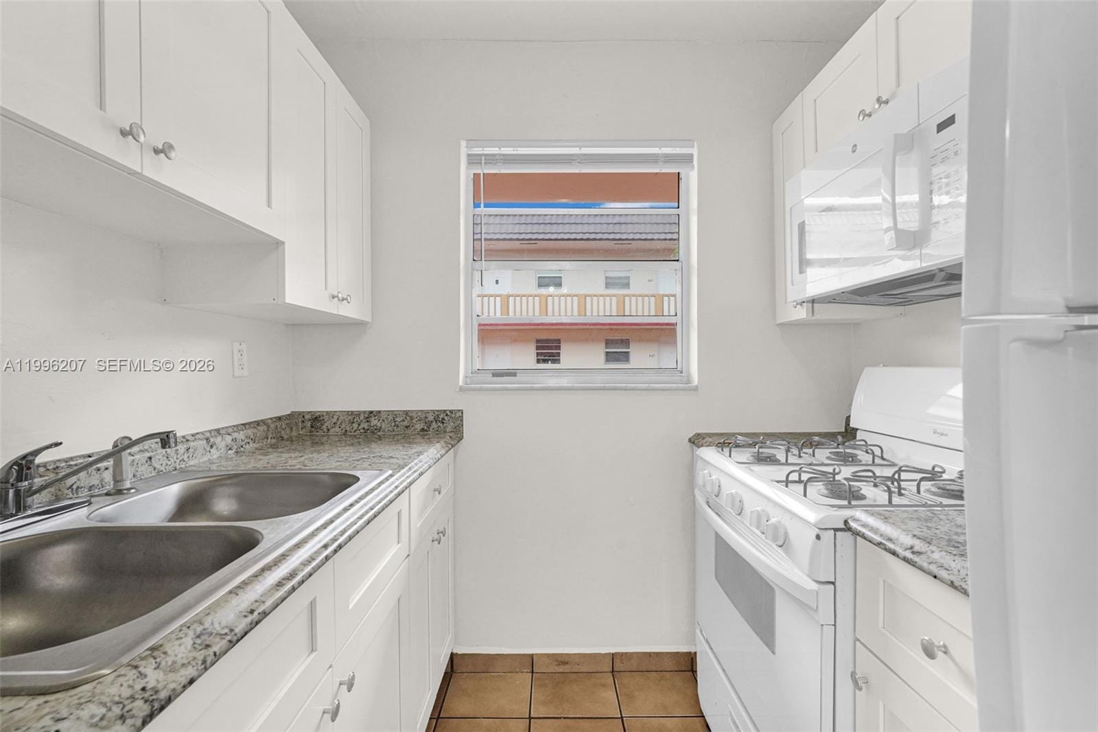 4655 Palm Avenue 205, Hialeah, FL 33012 photo 20