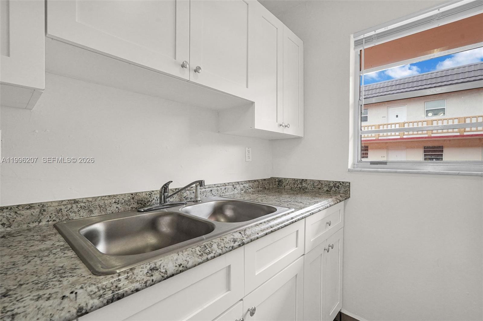 4655 Palm Avenue 205, Hialeah, FL 33012 photo 22