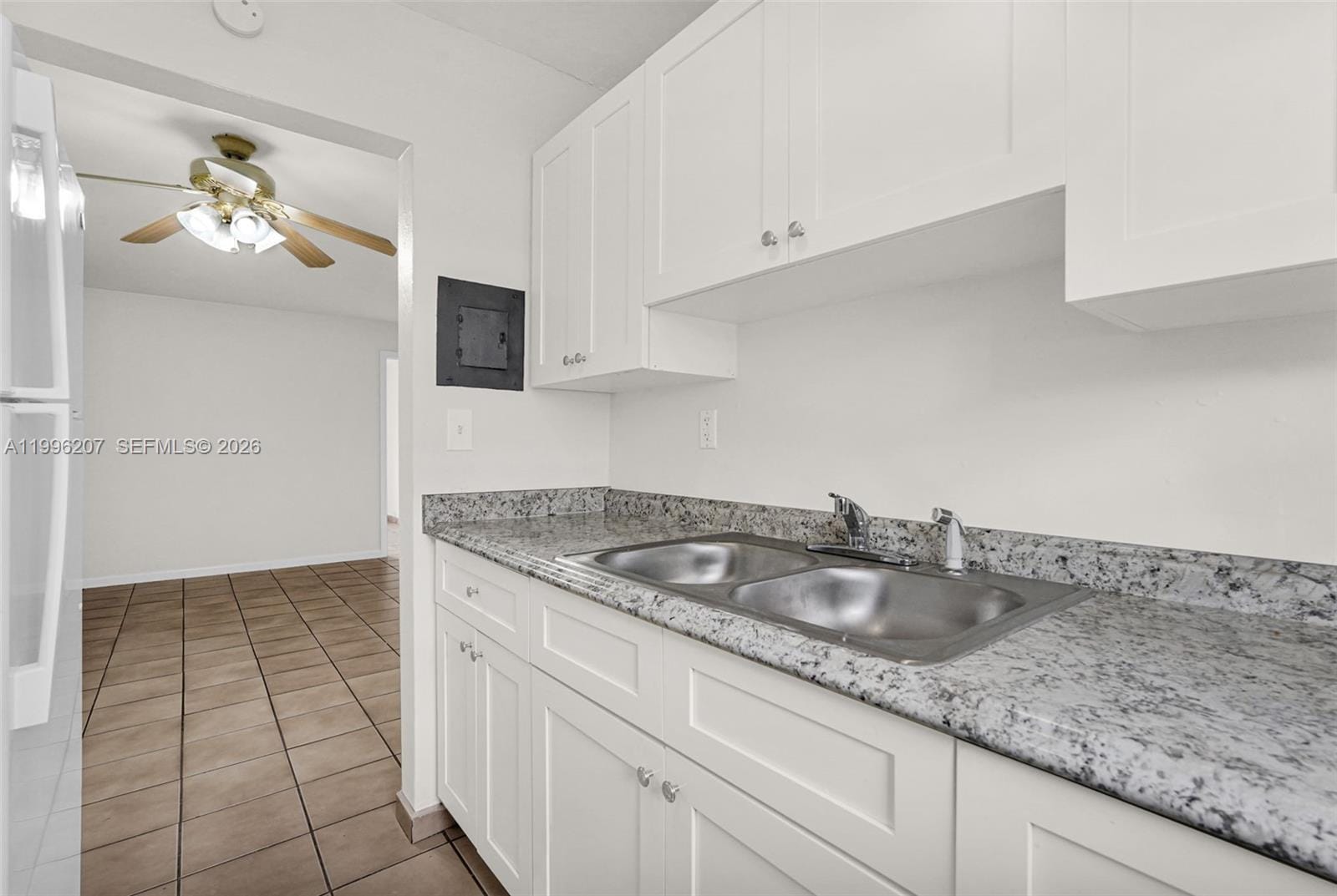 4655 Palm Avenue 205, Hialeah, FL 33012 photo 25