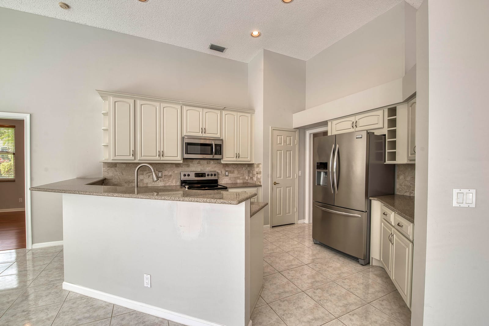 7538 Northport Drive, Boynton Beach, FL 33472 photo 13