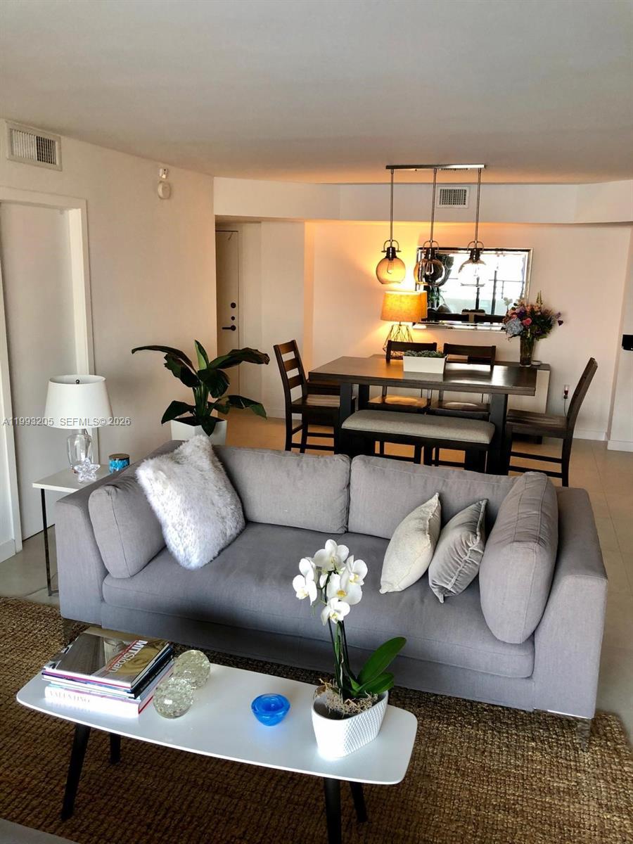 2333 Brickell Avenue PH207, Miami, FL 33129, Miami