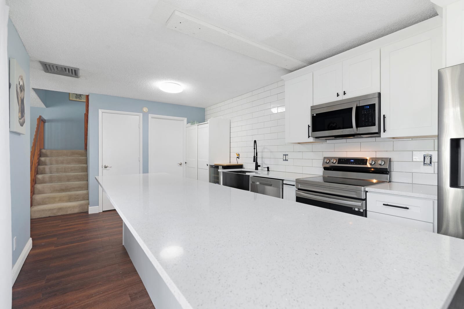 8142 Bridgewater Court 42c — photo 10