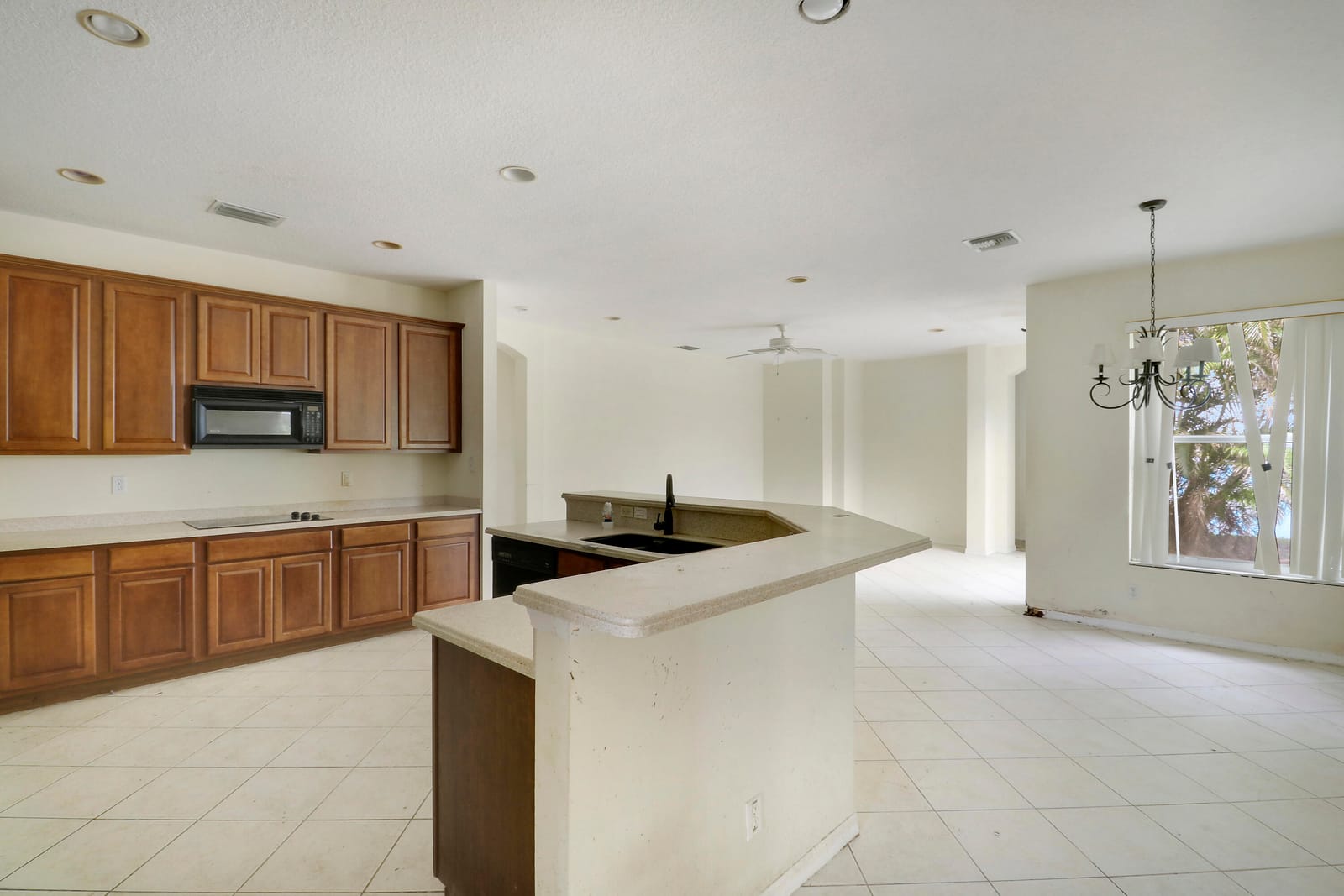 1599 Newhaven Point Lane, West Palm Beach, FL 33411 photo 30