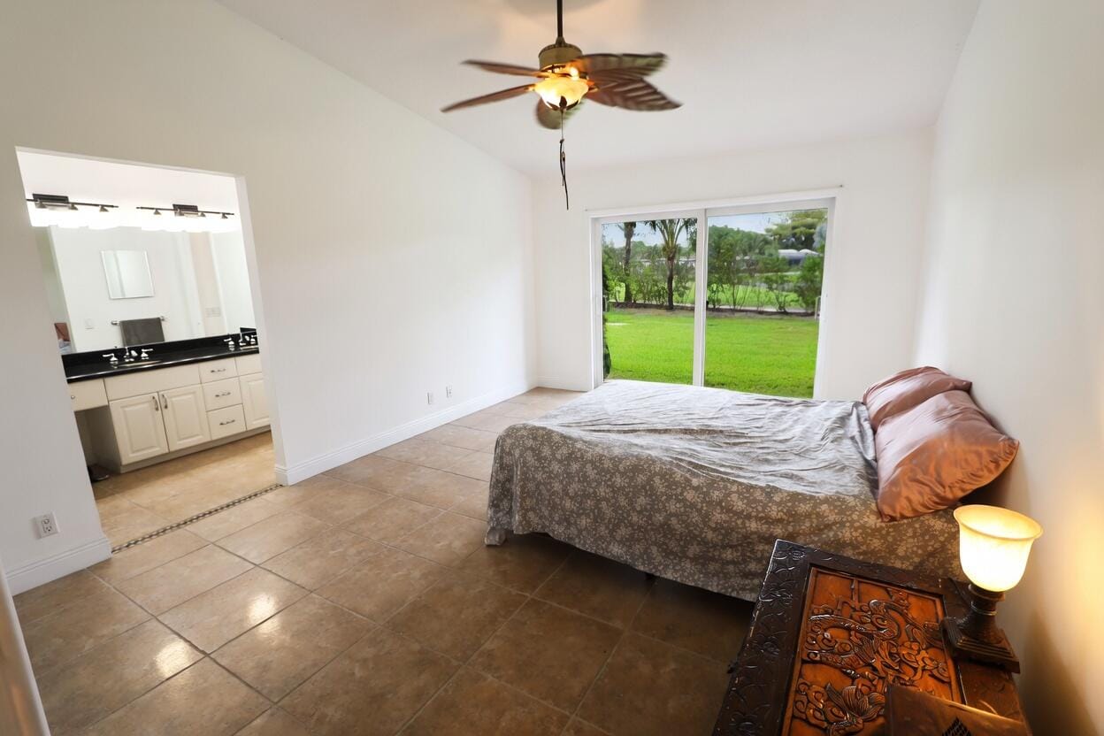 5667 Cameo Drive N, Boca Raton, FL 33433 photo 11