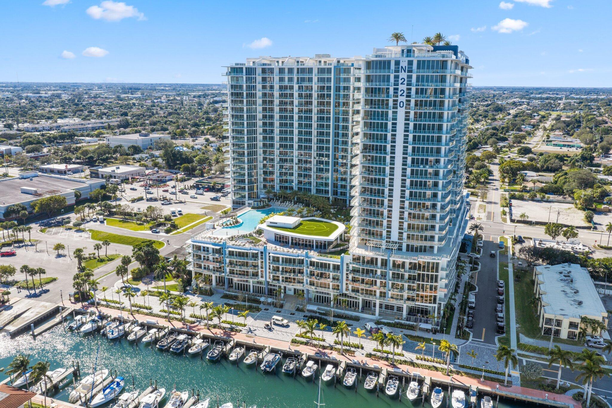 220 Lake Shore Drive 1121, Lake Park, FL 33403, Lake Park