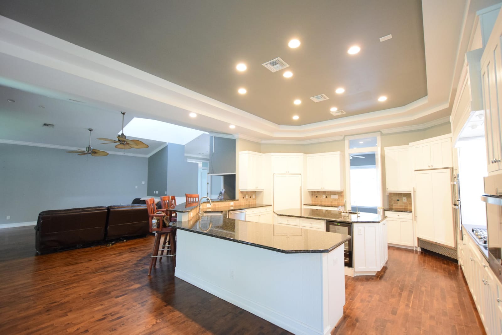 7003 SW Wisteria Terrace — photo 9
