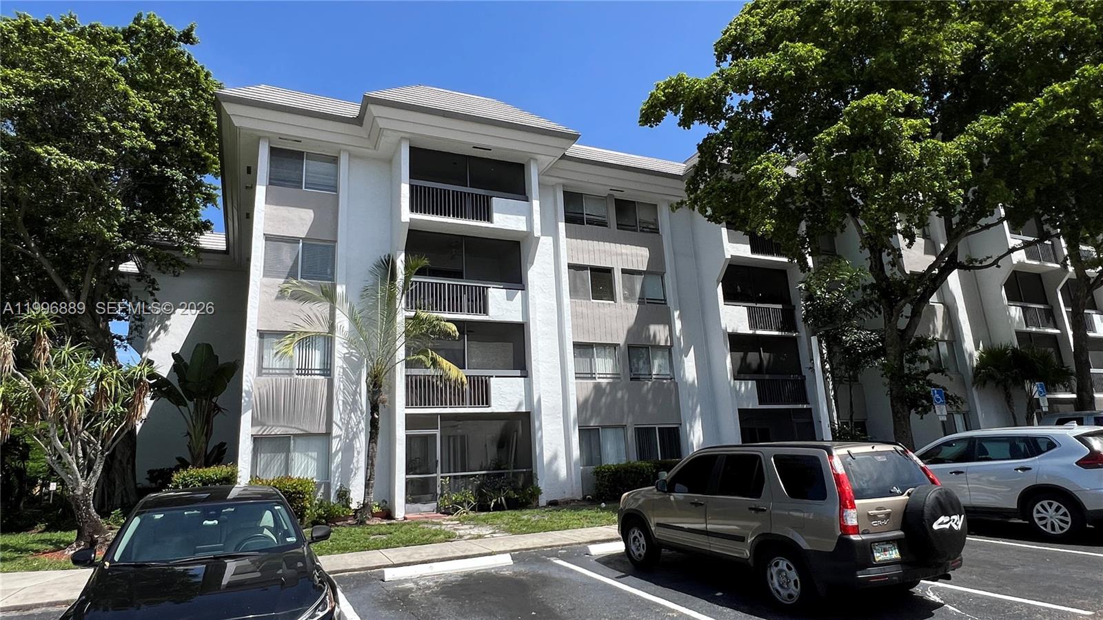 711 N Pine Island Road 211, Plantation, FL 33324, Plantation
