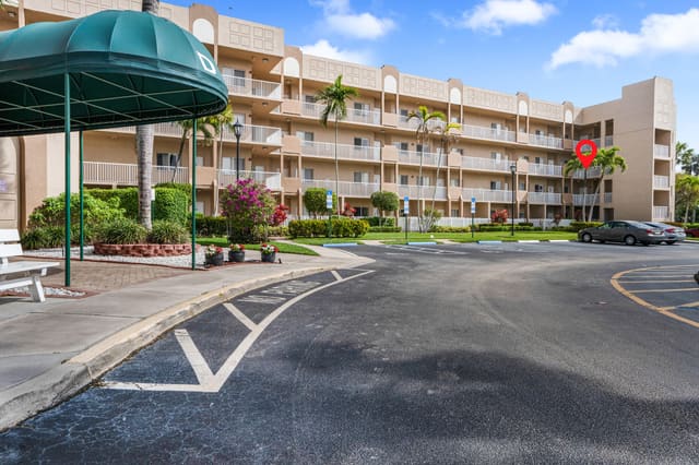 7647 Southampton Terrace 318, Southampton, Tamarac, FL