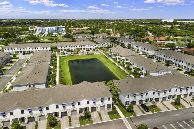 848 NW 3rd Terrace, Highland Oaks, Pompano Beach, FL