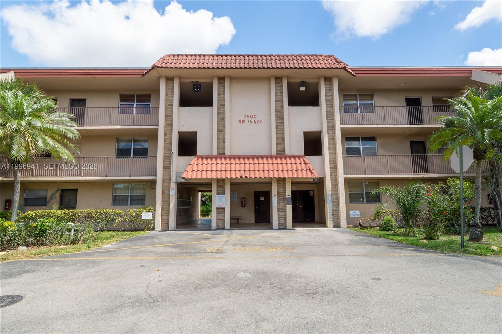 3900 NW 76th Avenue 212, Sunrise, FL 33351, Sunrise