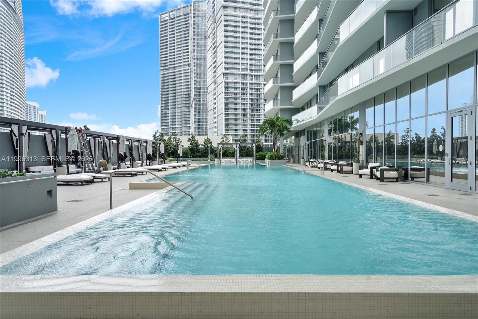 77 SE 5th Street 4206, Miami, FL 33131 photo 24