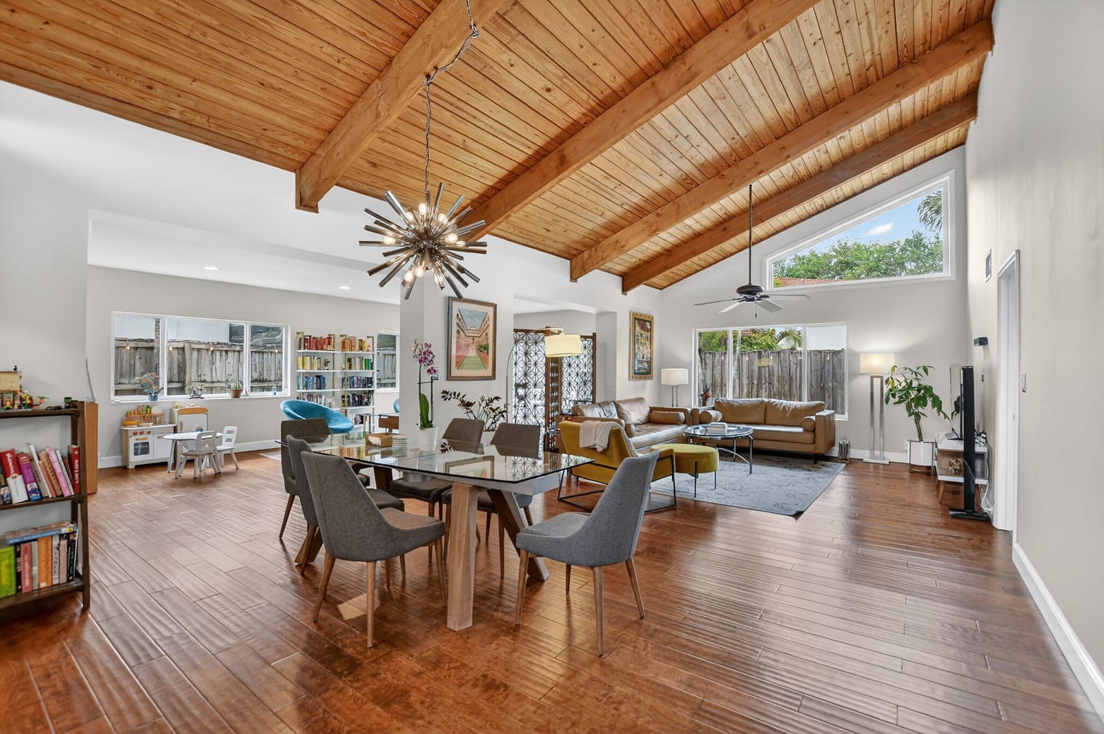6163 Amberwoods Drive — photo 11