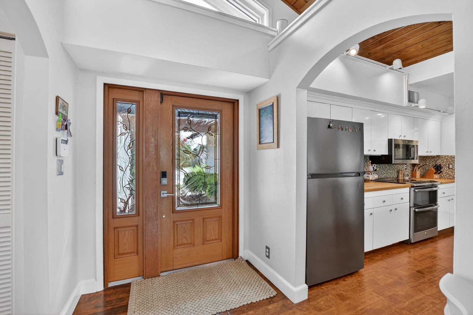 6163 Amberwoods Drive — photo 8