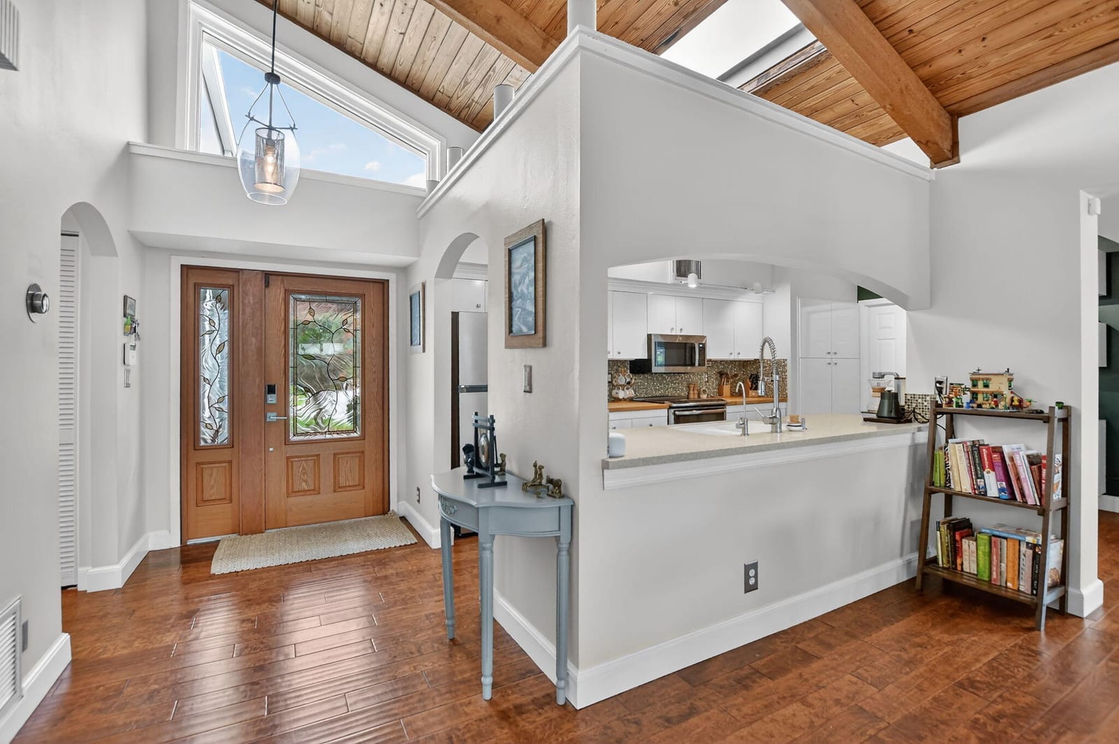 6163 Amberwoods Drive — photo 10