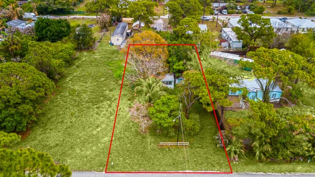5167 SE Isabelita Avenue SE, sold in Port Salerno, Stuart, FL