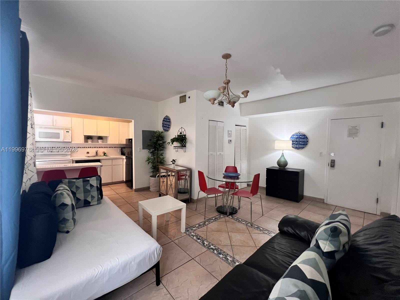 918 Ocean Drive 302 — photo 5