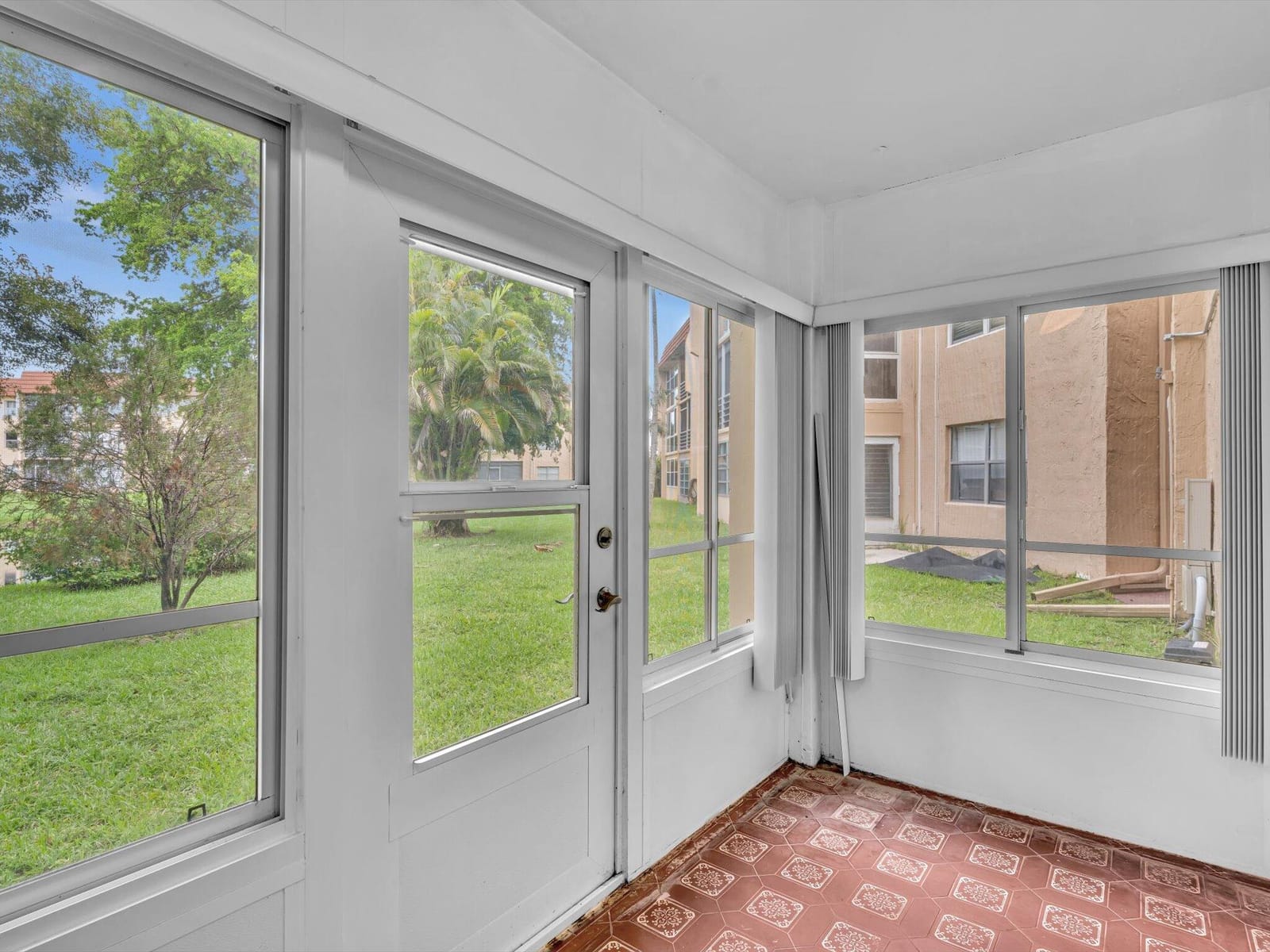 9301 Sunrise Lakes Boulevard, Sunrise, FL 33322 photo 20
