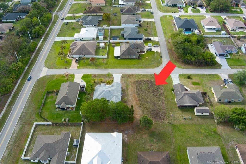417 SW Prater Avenue, Port St. Lucie, FL 34953 photo 8