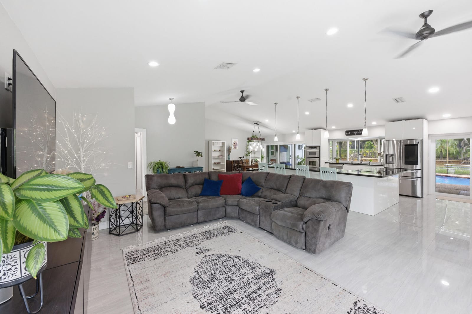 1537 NW 108th Way, Coral Springs, FL 33071 photo 11