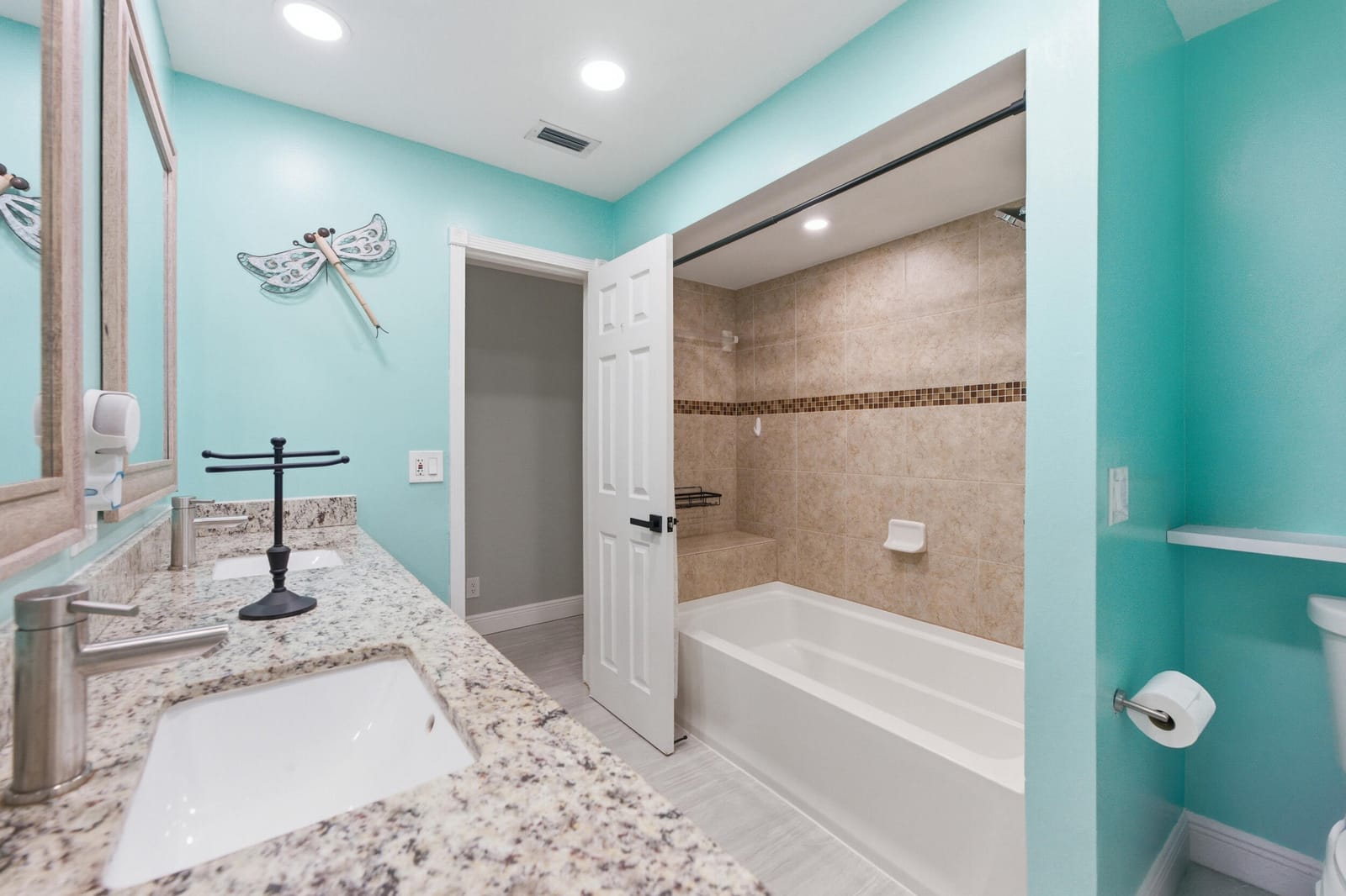 1537 NW 108th Way, Coral Springs, FL 33071 photo 22