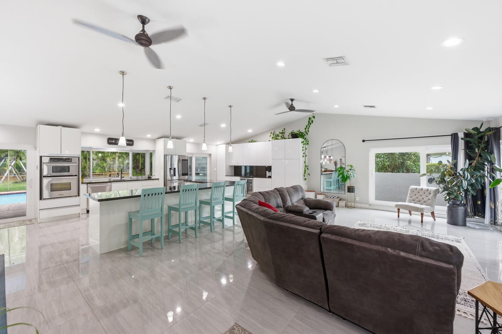1537 NW 108th Way, Coral Springs, FL 33071 photo 6