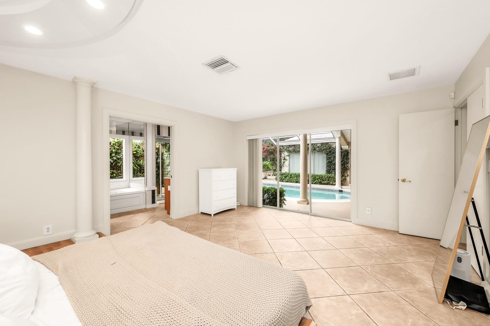 280 Tradewind Drive, Palm Beach, FL 33480 photo 20