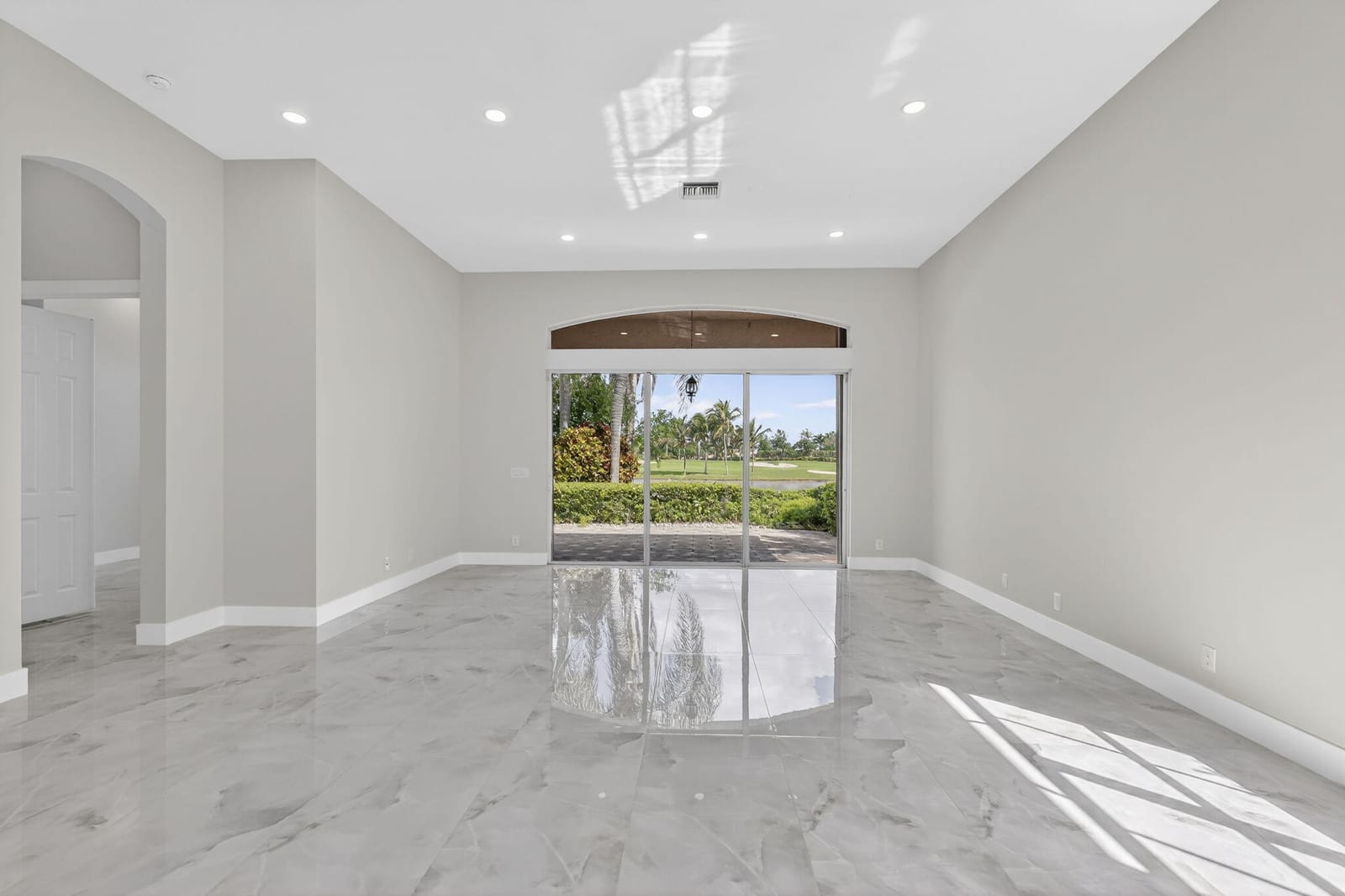 6935 Fairway Lakes Drive, Boynton Beach, FL 33472 photo 18