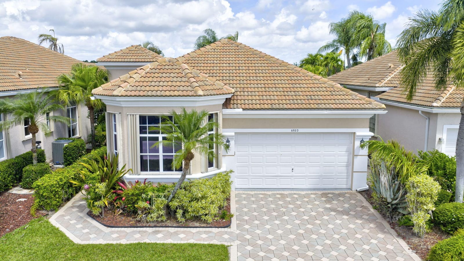 6935 Fairway Lakes Drive, Boynton Beach, FL 33472 photo 3